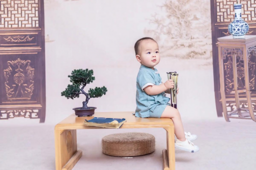 代怀包生男孩机构宝宝多久睡整夜觉